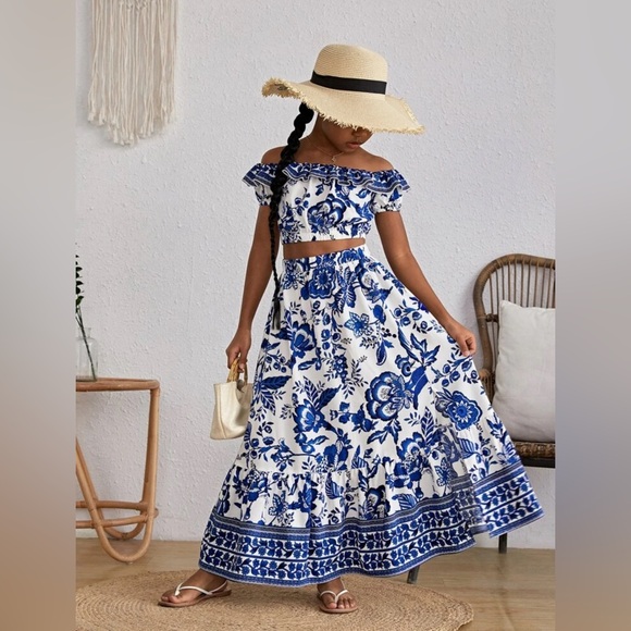 SHEIN Other - Floral off the shoulder top and ruffle hem skirt